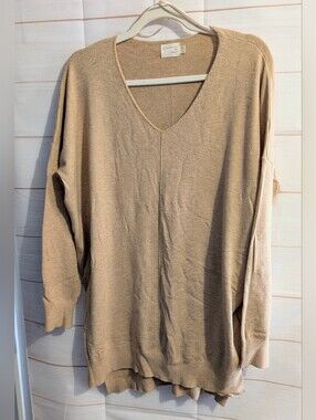 🆕 Dreamers By Debut  V-Neck Super Duper Soft Camel 🐫 Color Oversized Sweater